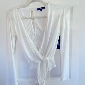 White long sleeve bodysuit